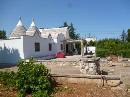Anwesen mit privatem Garten und Grill, Maison 4 personnes à Martina Franca - Photo 1