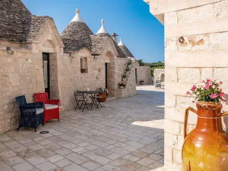 Wohnung auf einem Bauernhof mit Trulli und Schwimmbad - Photo 12