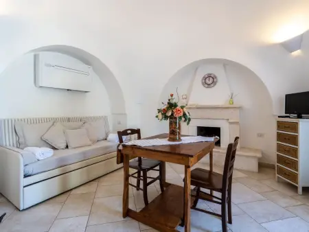 Große Trullo-Wohnung mit Schwimmbad, Appartement 2 personnes à Martina Franca - Photo 3