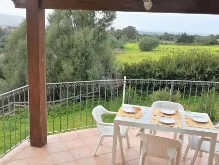mit Blick auf das Wasser, Appartement 5 personnes à Badesi - Photo 17