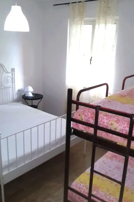 mit Blick auf das Wasser, Appartement 5 personnes à Badesi - Photo 24