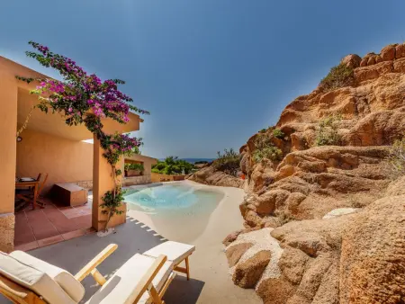 Suite mit natürlichem Hydromassage-Pool und Meerblick. - Photo 2