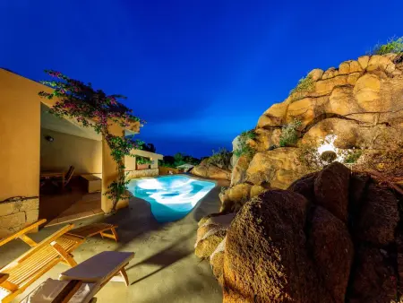 Suite mit natürlichem Hydromassage-Pool und Meerblick. - Photo 14