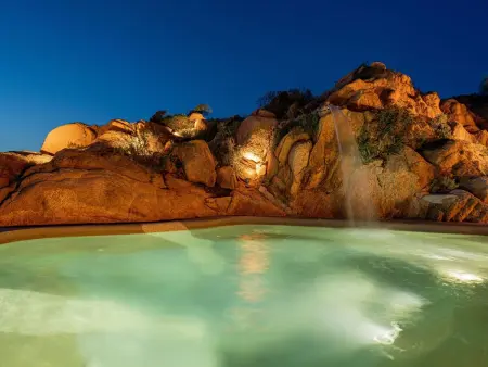 Suite mit natürlichem Hydromassage-Pool und Meerblick. - Photo 30