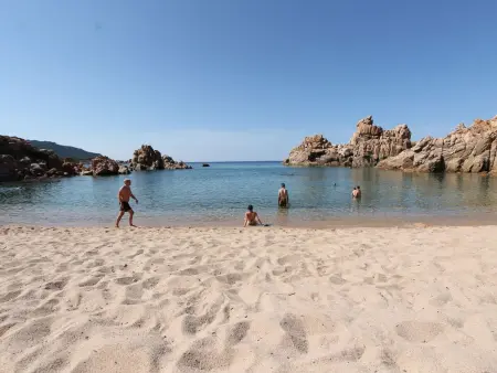 für 2 Personen und 4 Kinder in Costa Paradiso, Sardinien (Gallura) - Photo 33