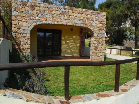 Haus in Torre Dei Corsari mit Privatparkplatz, Maison 4 personnes à Torre dei Corsari - Photo 2