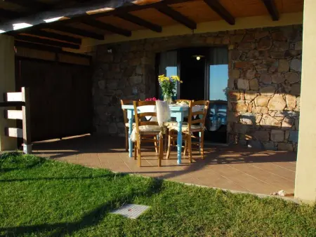 Haus in Torre Dei Corsari mit Privatparkplatz, Maison 4 personnes à Torre dei Corsari - Photo 1