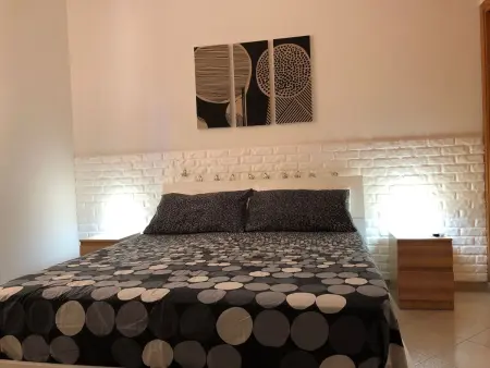 Haus Kristel mit Außenveranda, Appartement 4 personnes à Balestrate - Photo 1