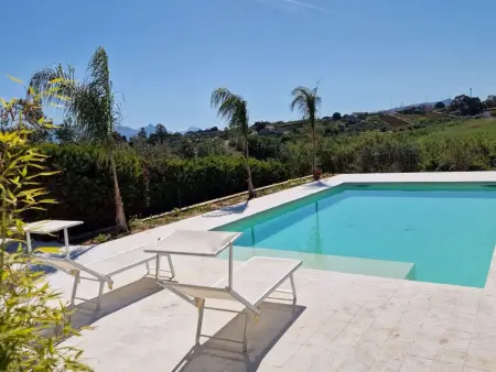 Villa Stella Cinese AL080 mit privatem Pool, Maison 4 personnes à Alcamo - Photo 1