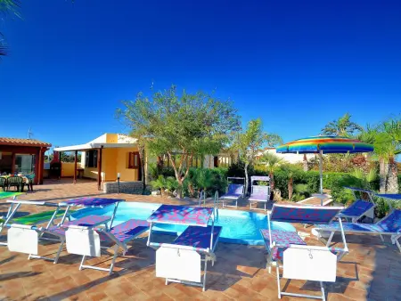 mit eigenem Pool, Maison 9 personnes à San Vito lo Capo - Photo 11