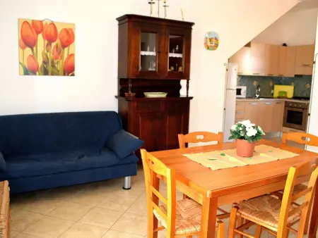 Gemütliche Wohnung mit Privatparkplatz, Appartement 7 personnes à San Vito lo Capo - Photo 2
