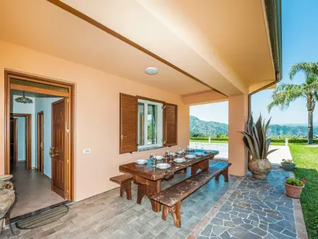 Berghütte  Villa Malú  mit Blick auf das Wasser - Photo 10