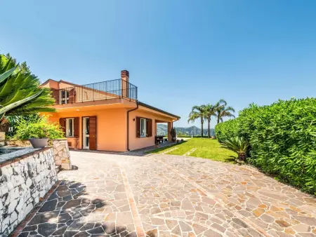 Berghütte  Villa Malú  mit Blick auf das Wasser - Photo 11