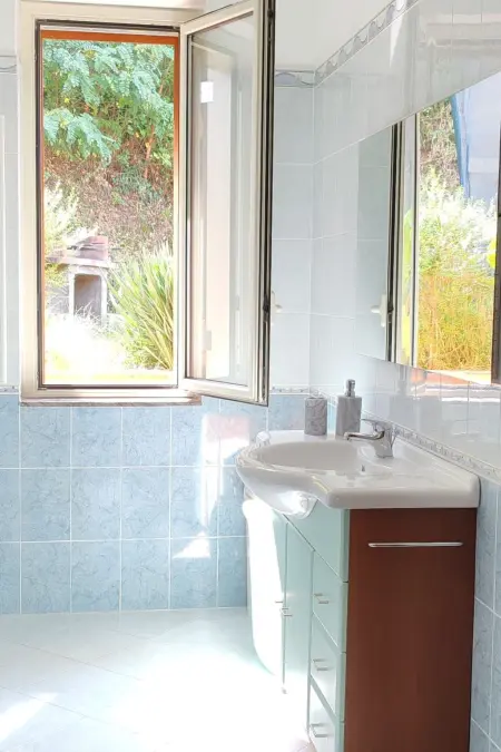 Berghütte  Villa Malú  mit Blick auf das Wasser - Photo 28