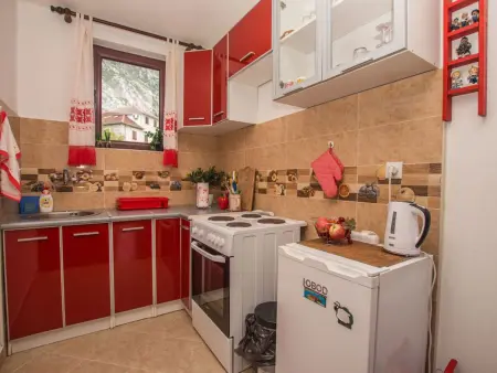 Ferienappartement am Meer mit Terrasse, Appartement 4 personnes à Bigova - Photo 14