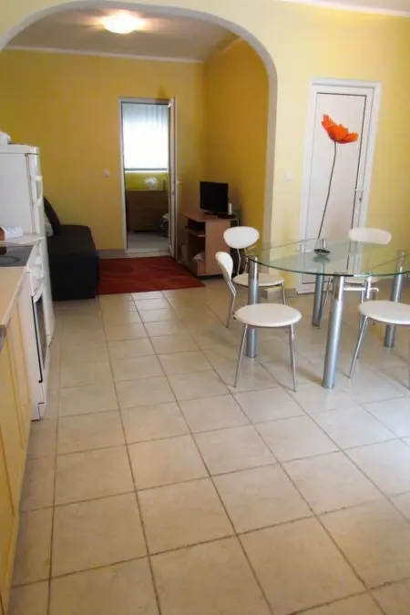 für 4 Personen ca. 50 m&sup2; in Budva, Adriaküste Montenegro (Küste um Budva) - Photo 9