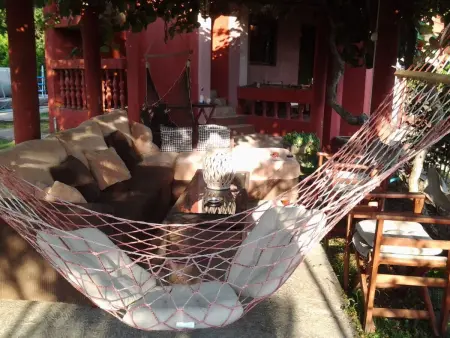 Hrabri Vuk  mit Garten und Terrasse, Maison 12 personnes à Budva - Photo 2