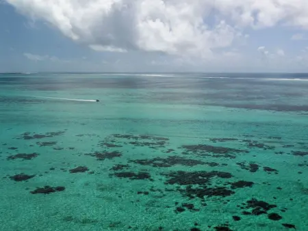 mit Blick auf das Wasser, Maison 4 personnes à Cap Malheureux - Photo 4