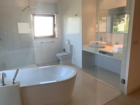 Lagoon Pearl Modernes Haus mit privatem Pool 1, Maison 6 personnes à Obidos - Photo 10