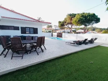 Luxuriöse Villa nur wenige Schritte vom Strand entfernt - Photo 3