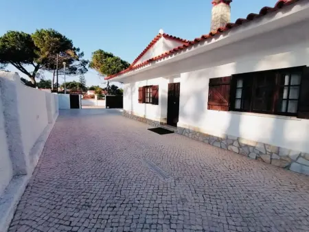 Luxuriöse Villa nur wenige Schritte vom Strand entfernt - Photo 23