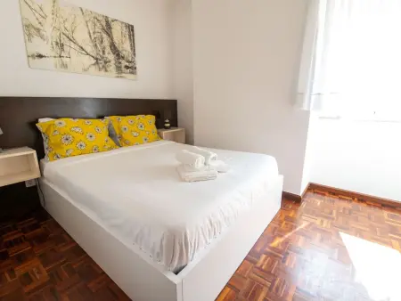 mit Blick auf das Wasser, Maison 6 personnes à Famalicão - Photo 10