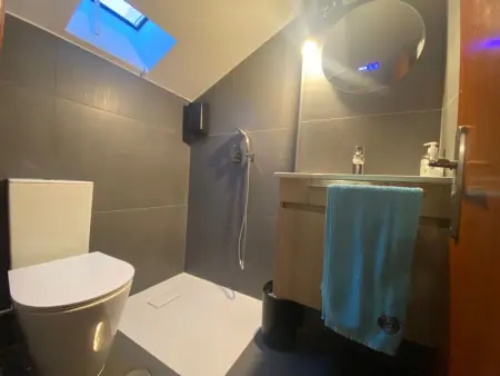 mit Blick auf das Wasser, Maison 6 personnes à Famalicão - Photo 17