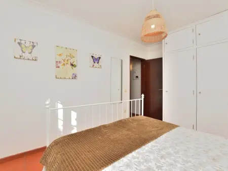 mit Garten, Grill und Terrasse, Maison 4 personnes à Seixal - Photo 3