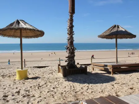 mit Garten, Grill und Terrasse, Maison 4 personnes à Seixal - Photo 26