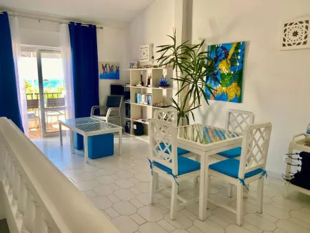 Zentrales Ferienhaus mit bezauberndem Meerblick, Maison 4 personnes à Bensafrim - Photo 10