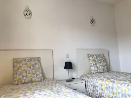 Zentrales Ferienhaus mit bezauberndem Meerblick, Maison 4 personnes à Bensafrim - Photo 23