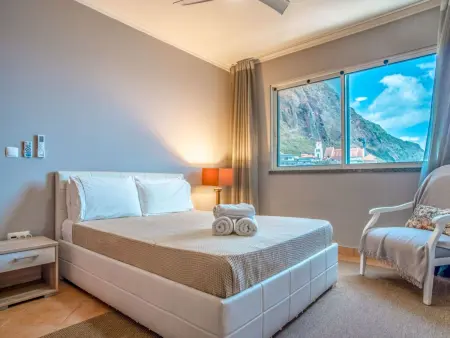 Schöne Wohnung am Strand, Appartement 5 personnes à Arco da Calheta - Photo 16