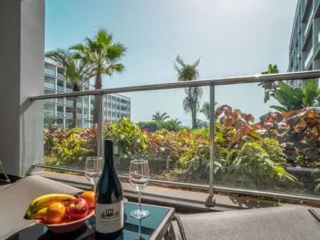 für 8 Personen ca. 150 m&sup2; in São Martinho, Madeira (Südküste von Madeira) - Photo 15