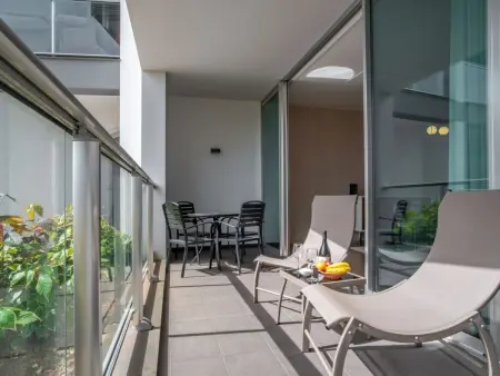 für 8 Personen ca. 150 m&sup2; in São Martinho, Madeira (Südküste von Madeira) - Photo 16