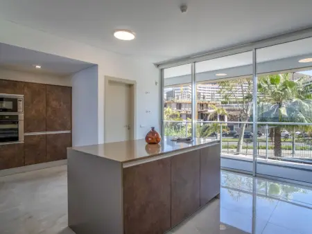 für 8 Personen ca. 150 m&sup2; in São Martinho, Madeira (Südküste von Madeira) - Photo 9