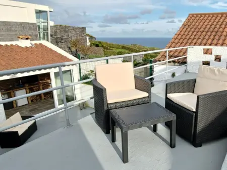 in Santo Antonio mit Grill und Terrasse, Maison 4 personnes à Algarvia - Photo 13