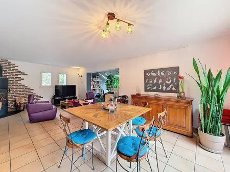 Maison Accueillante 110m² Proche Port d'Étel avec Jardin et Parking - Photo 8