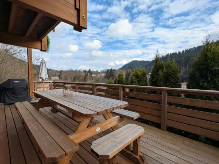 Chalet chaleureux à Gérardmer avec spa et sauna - Photo 12