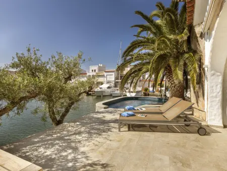 Charmante Maison de Pêcheur avec Piscine Privée et Amarrage à Empuriabrava - Photo 6