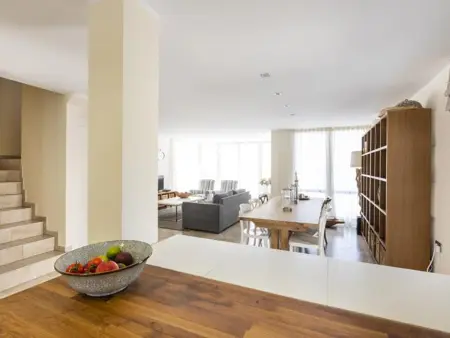 Villa Moderne au Canal avec 4 Chambres, Piscine Chauffée et Amarrage - Photo 9