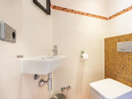 Villa Moderne au Canal avec 4 Chambres, Piscine Chauffée et Amarrage - Photo 17