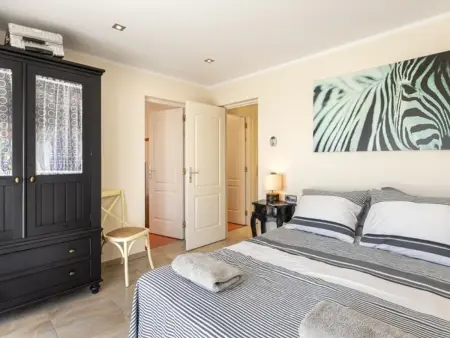 Villa Moderne au Canal avec 4 Chambres, Piscine Chauffée et Amarrage - Photo 26