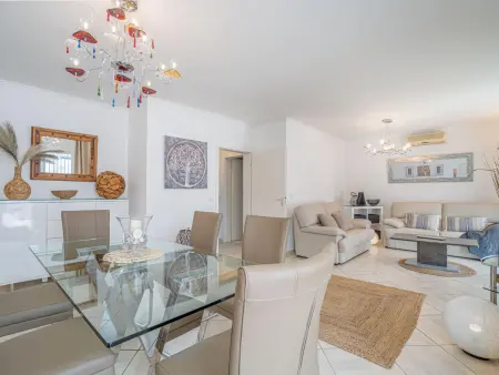 Maison de plain-pied avec 3 chambres, piscine privée et climatisation à Castelló d’Empúries - Photo 17
