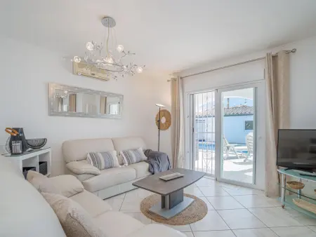 Maison de plain-pied avec 3 chambres, piscine privée et climatisation à Castelló d’Empúries - Photo 21