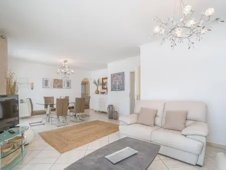 Maison de plain-pied avec 3 chambres, piscine privée et climatisation à Castelló d’Empúries - Photo 22