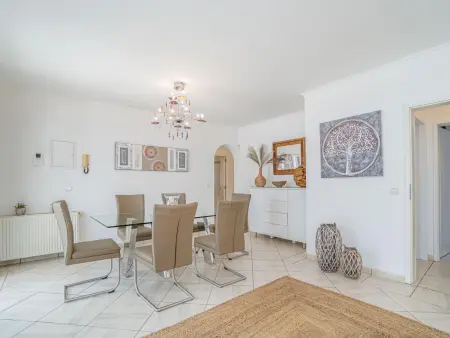 Maison de plain-pied avec 3 chambres, piscine privée et climatisation à Castelló d’Empúries - Photo 23