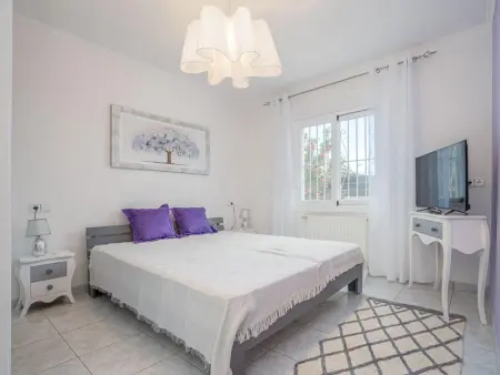 Maison de plain-pied avec 3 chambres, piscine privée et climatisation à Castelló d’Empúries - Photo 27