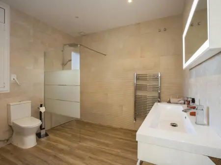 Maison 3 chambres avec piscine, jardin, climatisation et parking à Empuriabrava - Photo 15