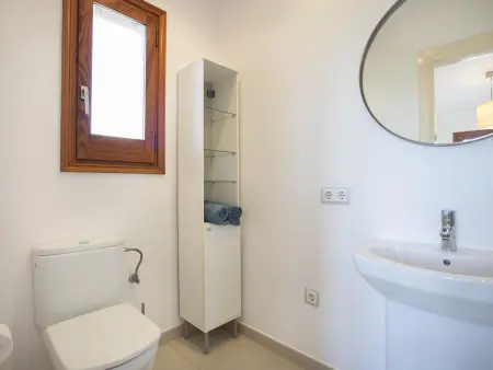 Villa moderne au canal avec piscine, amarre et climatisation pour 8 personnes - Photo 30
