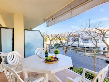 Appartement moderne à Roses avec terrasse et piscine - Photo 2